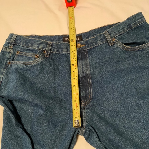 ROADRUNNER Straight Fit Blue Cotton Denim Jeans (40”W x 30.5”L) - Picture 9 of 12